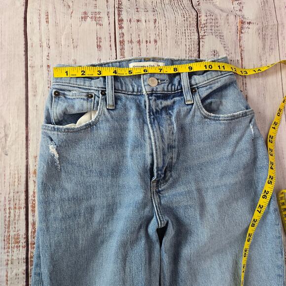 Abercrombie & Fitch 90's Straight High Rise Jeans Sz 24 Busted Knee Grunge Denim - Picture 12 of 15
